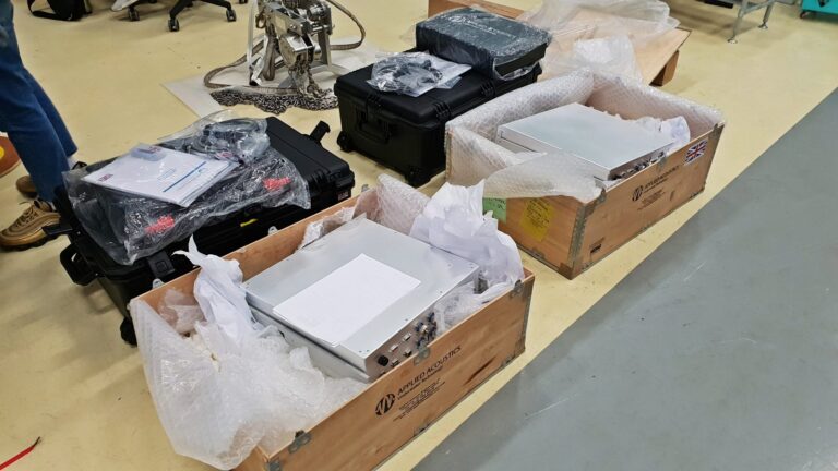 무인잠수정 위치 및 추적을 위한 Easytrak Nexus USBL 선택